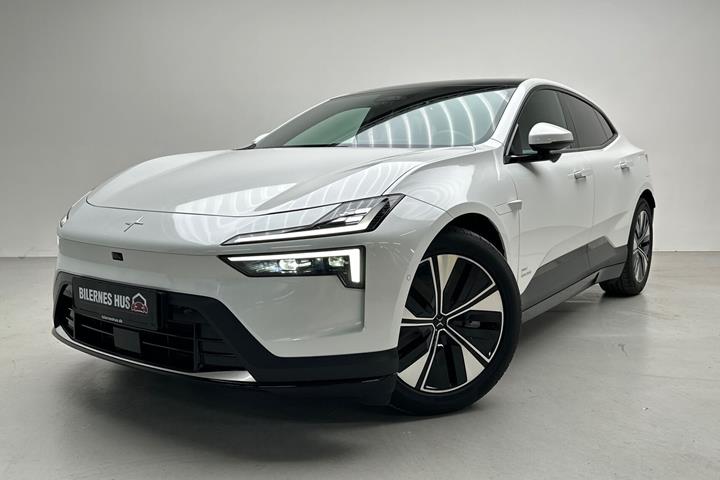 Hvid Polestar 4 fra 2025