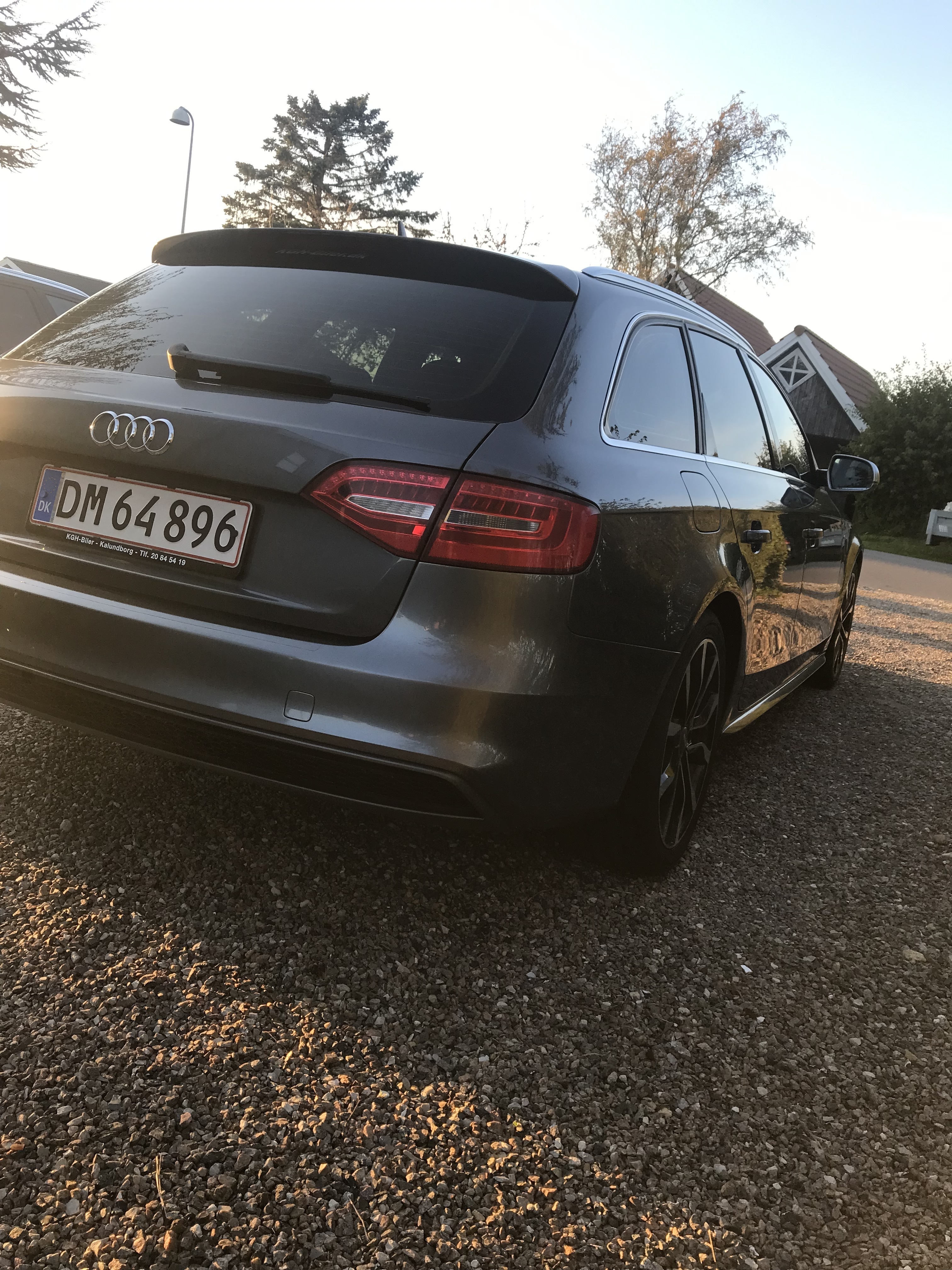 Audi A4 2,0 TDI 177 HK AVANT MULTITRONIC