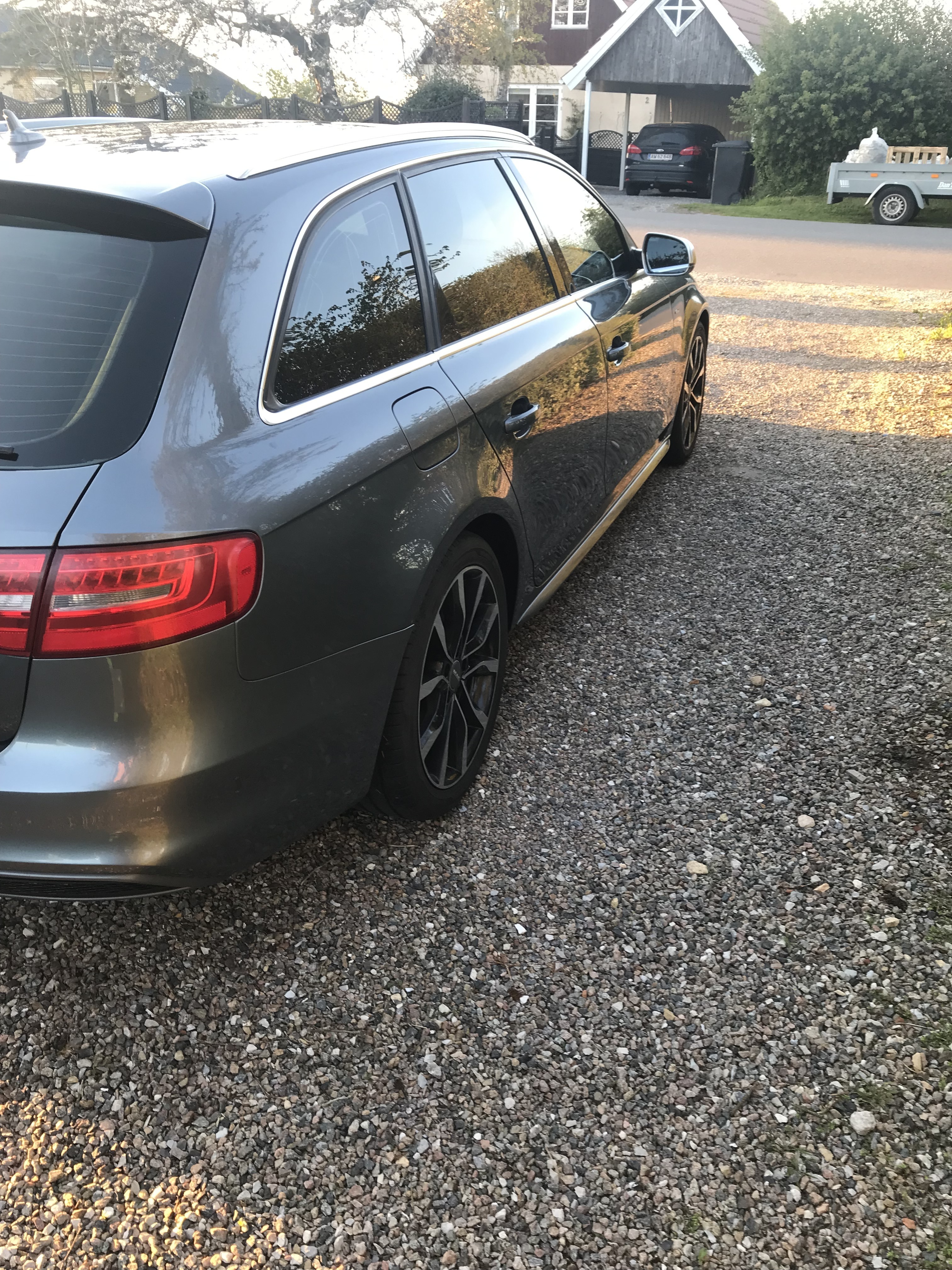 Audi A4 2,0 TDI 177 HK AVANT MULTITRONIC