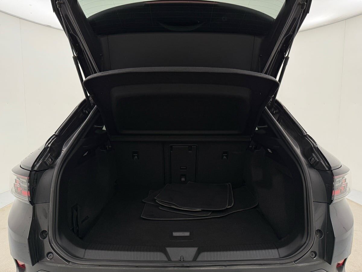 Grå VW ID.4 fra 2021