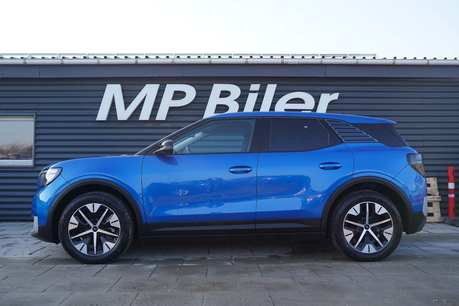 Ford Explorer 79 Select Extended Range AWD