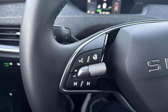 Grå Skoda Elroq fra 2025