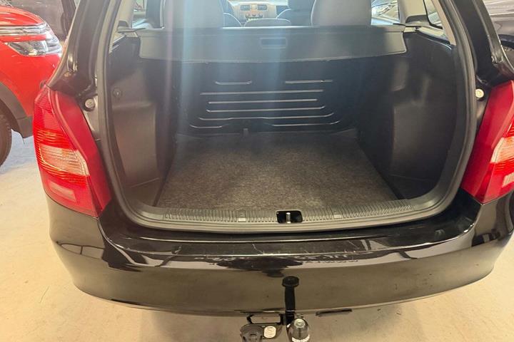 Sort Skoda Fabia fra 2009