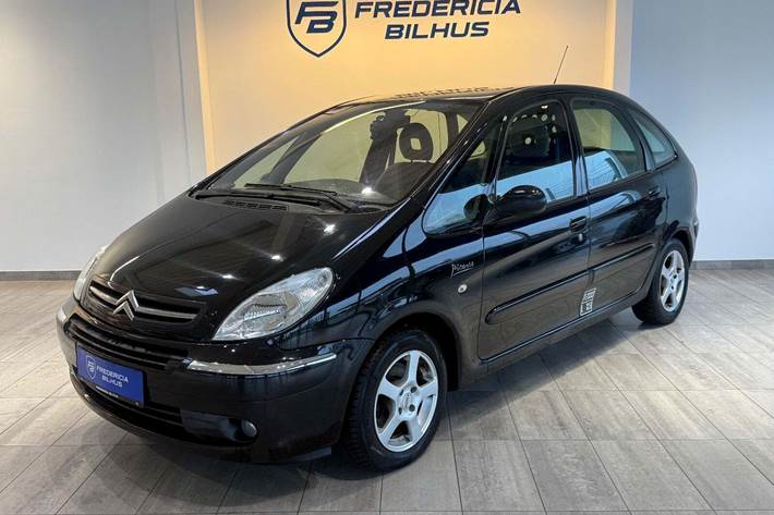 Sort Citroën Xsara Picasso fra 2006 set udefra