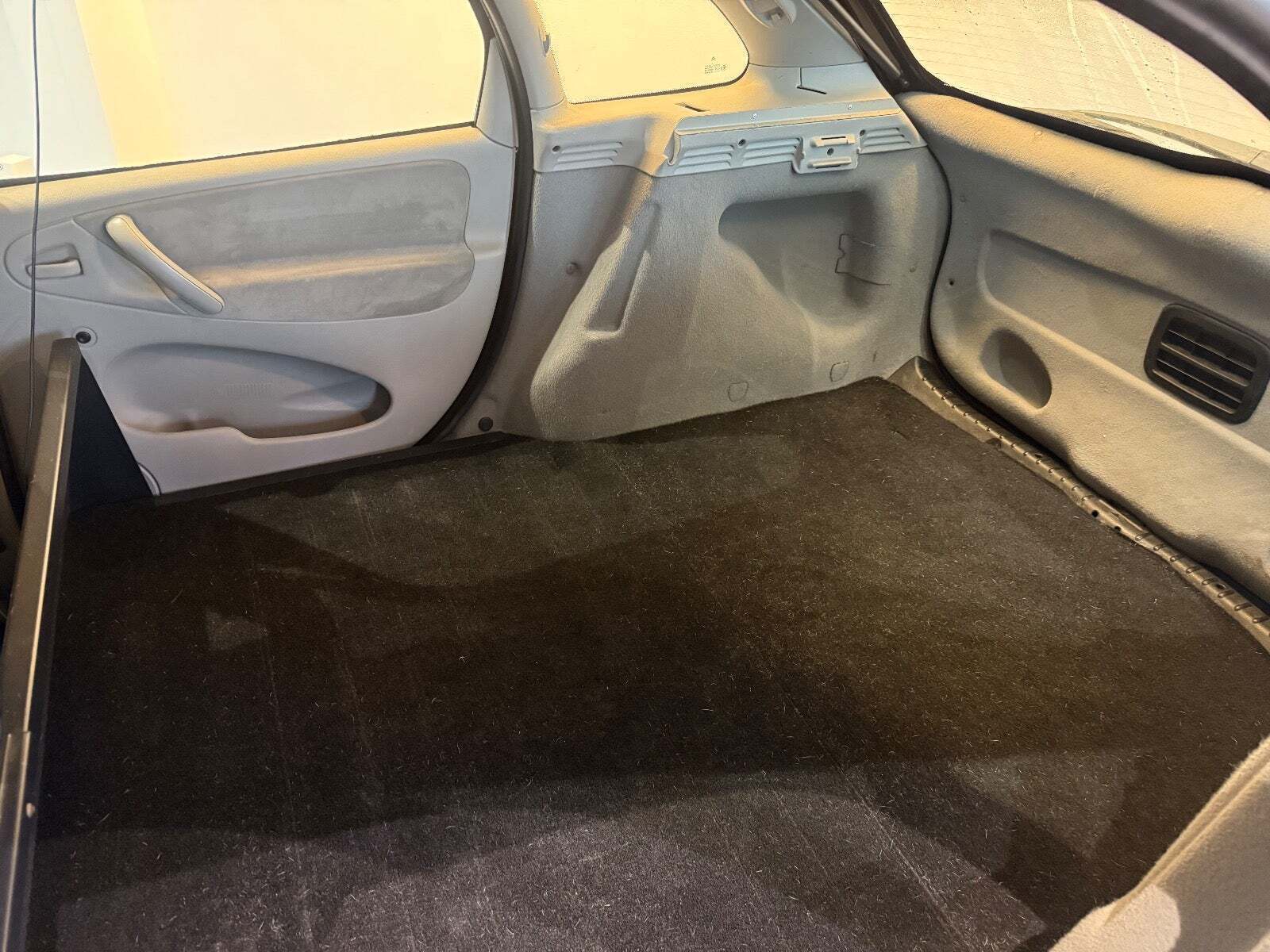 Sort Citroën Xsara Picasso fra 2006