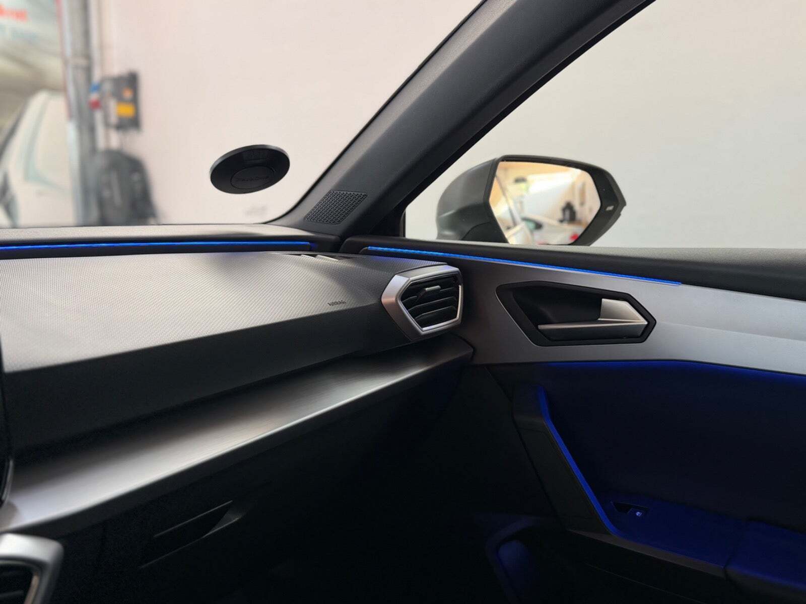 Grå Seat Leon fra 2020