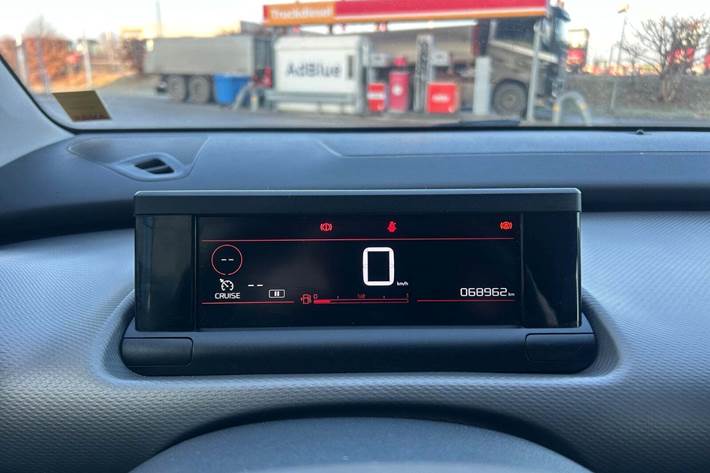 Sort Citroën C4 Cactus fra 2018