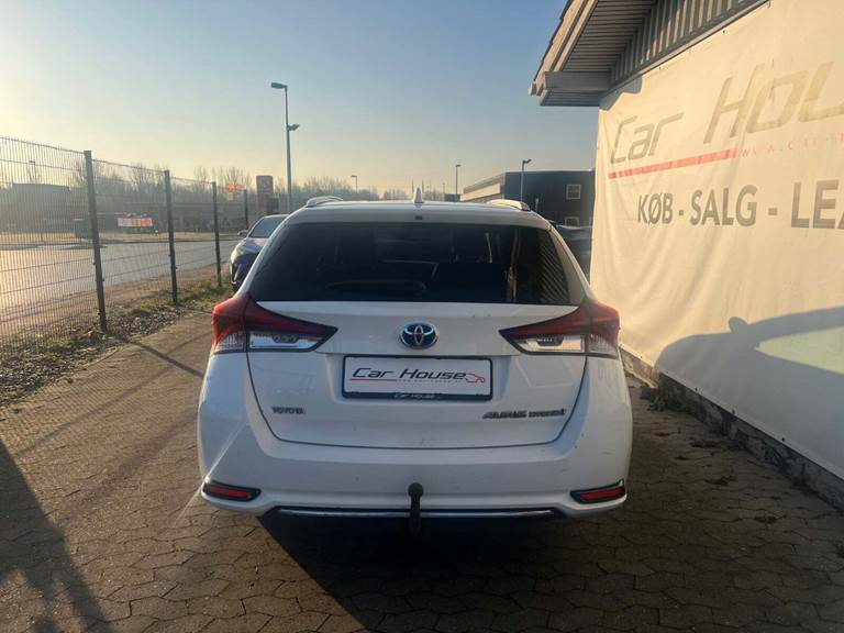 Toyota Auris 1,8 Hybrid H2 Touring Sports CVT Van