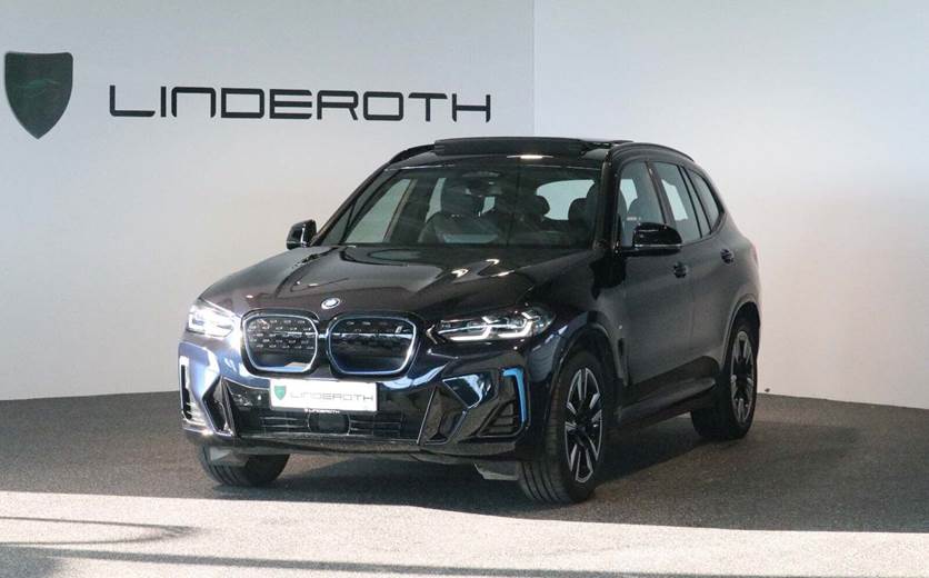 BMW iX3 Charged M-Sport