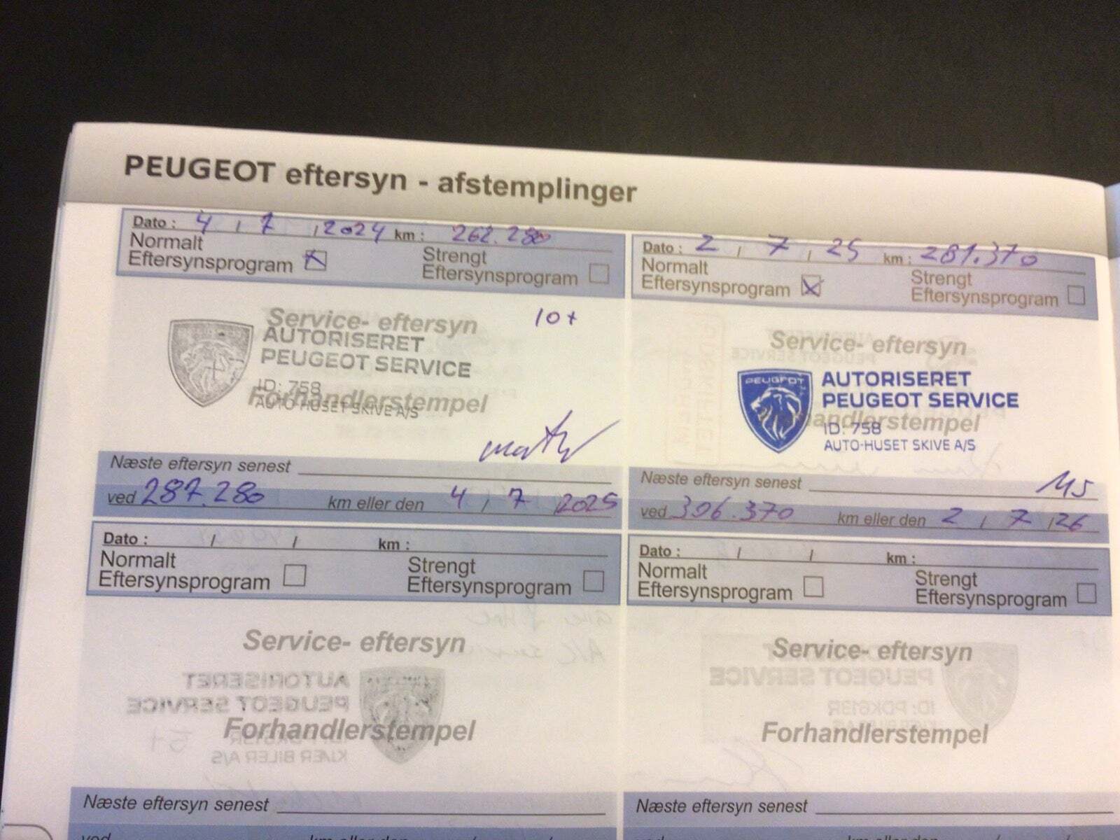 Sølv Peugeot 508 fra 2015