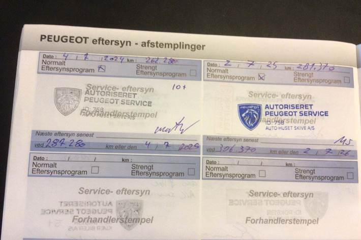 Sølv Peugeot 508 fra 2015