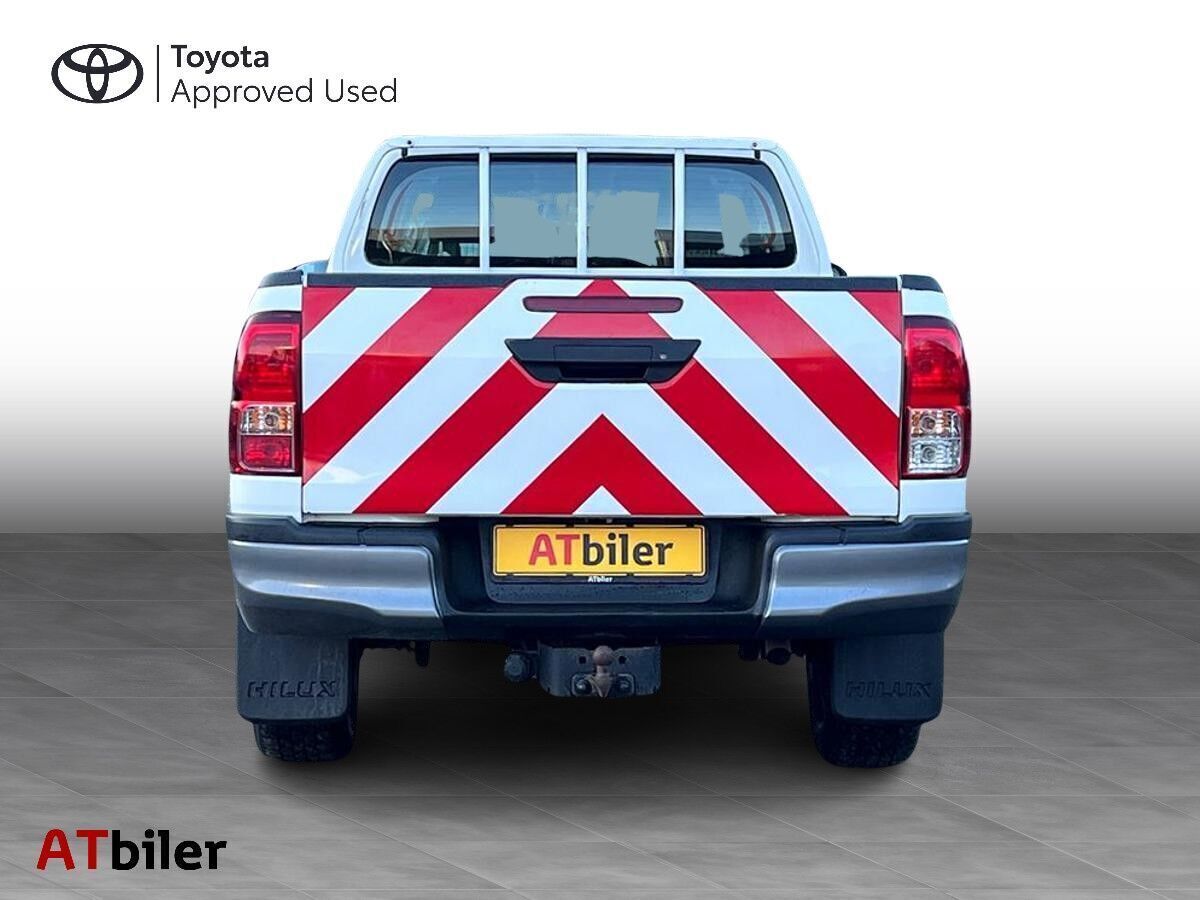 Toyota HiLux 2,4 Extra Cab D-4D T2 AWD 150HK Pick-Up 6g