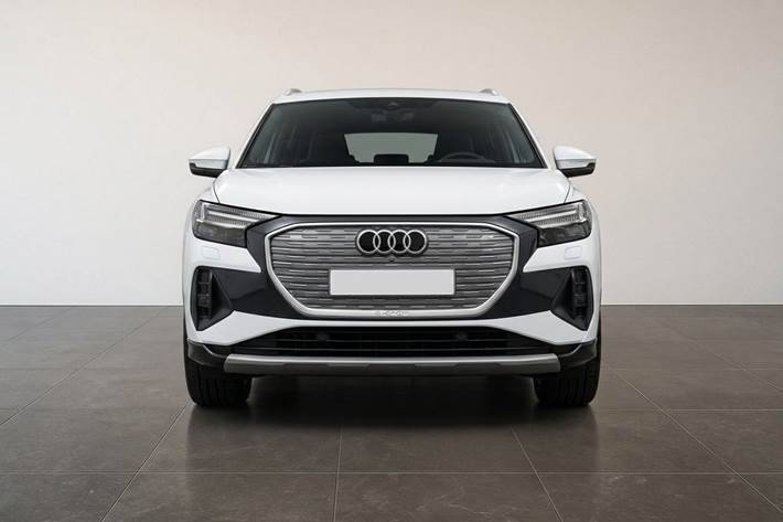 Hvid Audi Q4 fra 2022