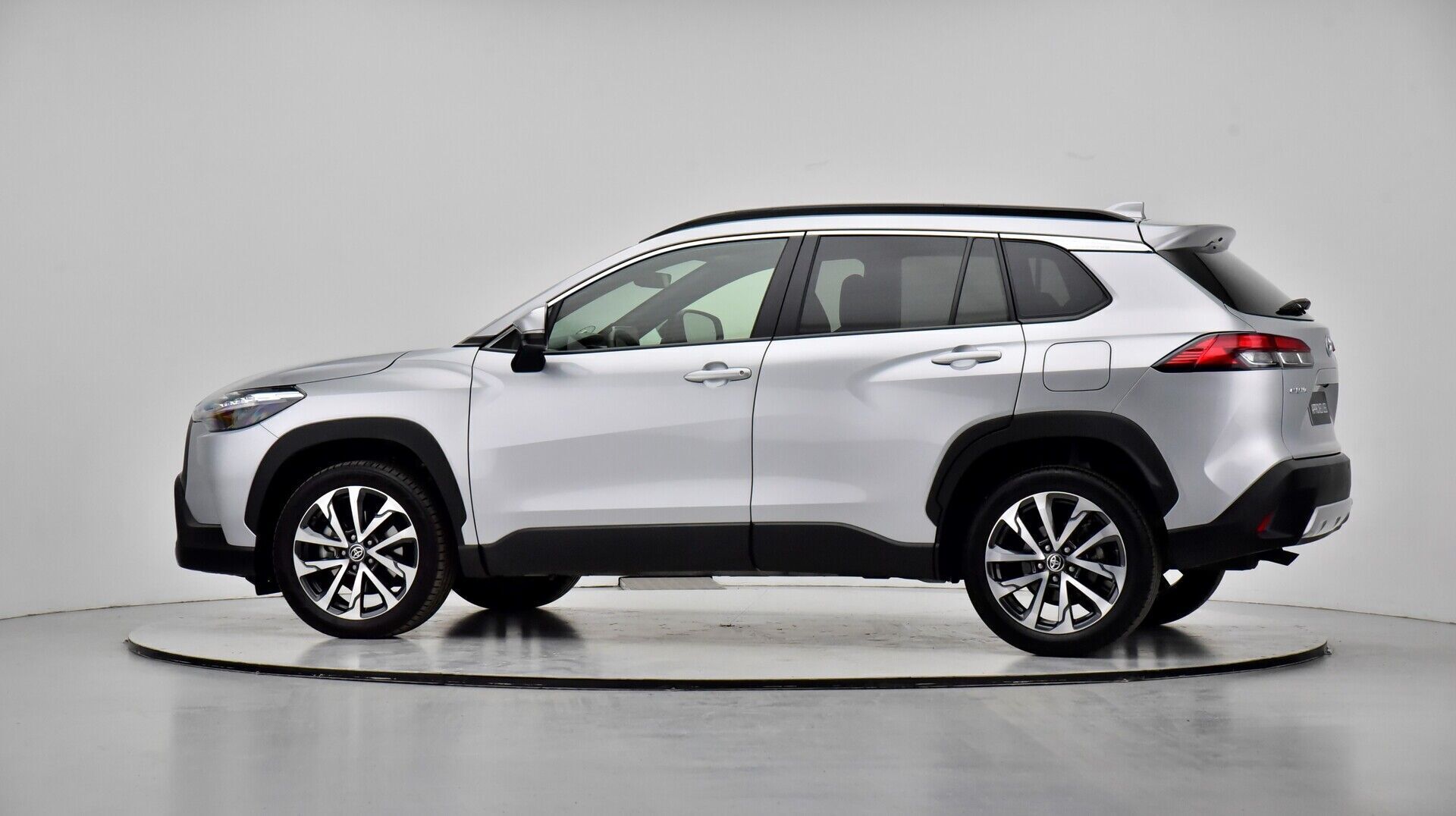 Toyota Corolla Cross 1,8 Hybrid Style Comfort 140HK 5d Aut.