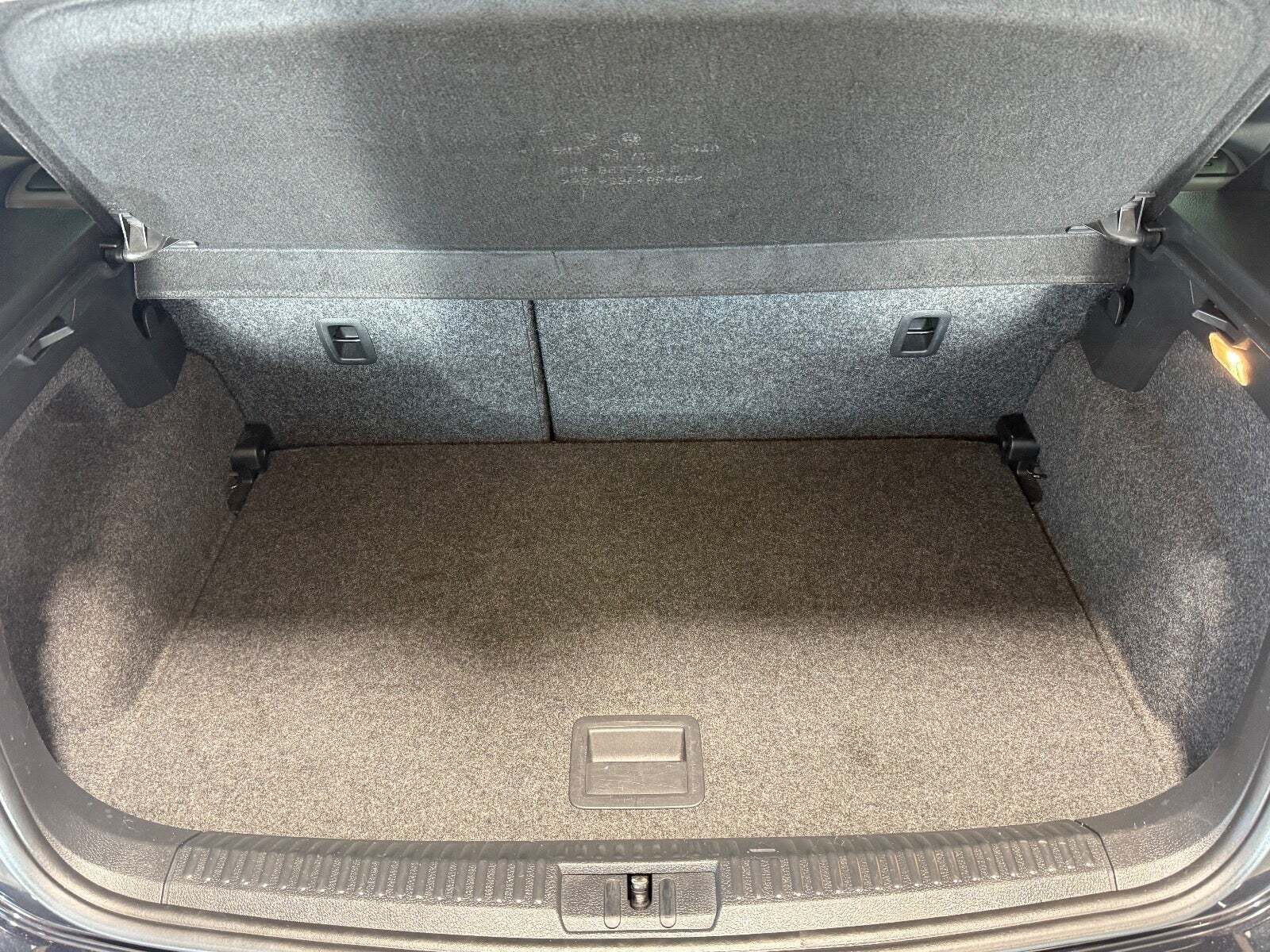 Sort VW Polo fra 2017