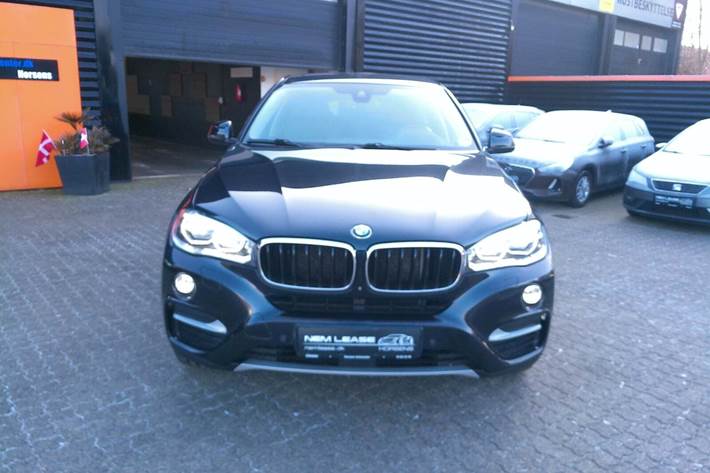 Sort BMW X6 fra 2015