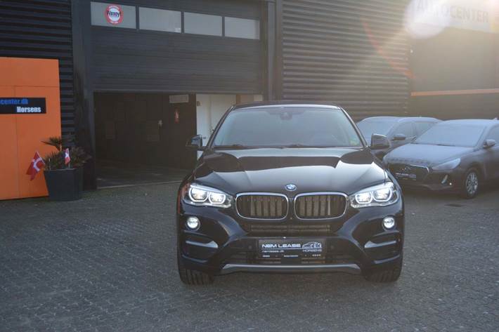 Sort BMW X6 fra 2015