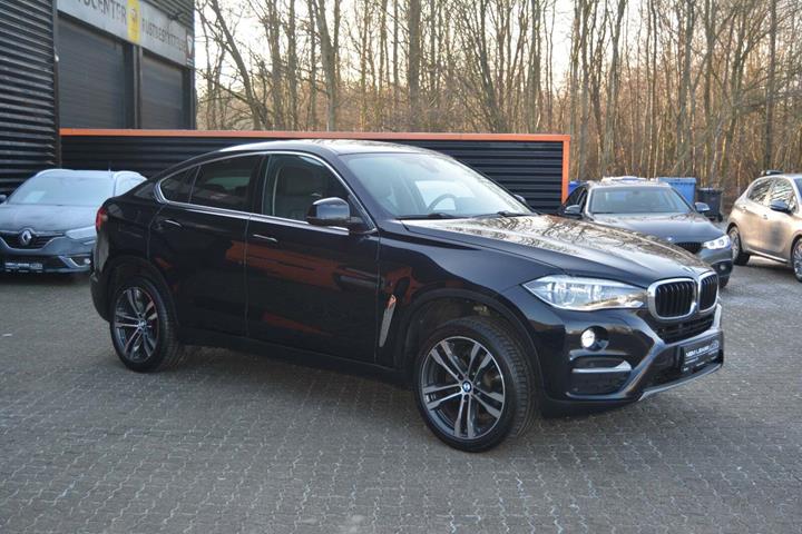 Sort BMW X6 fra 2015