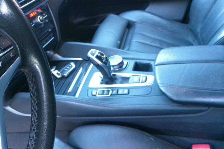 Sort BMW X6 fra 2015