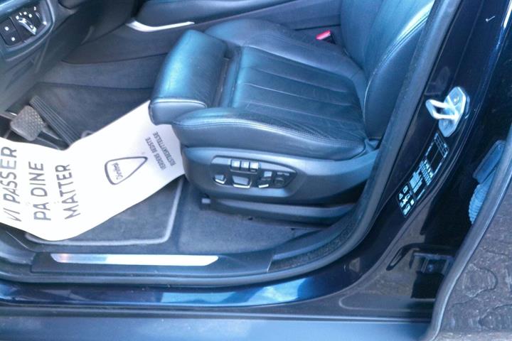 Sort BMW X6 fra 2015