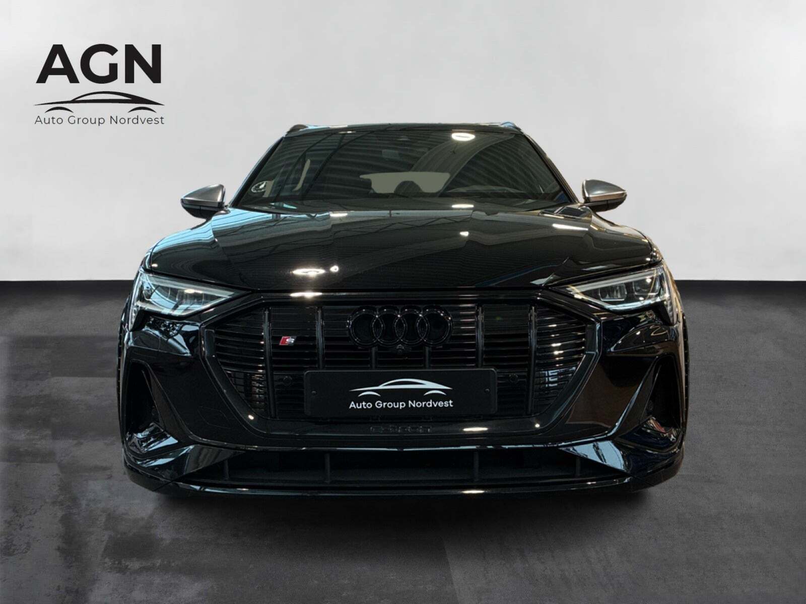 Audi e-tron S quattro