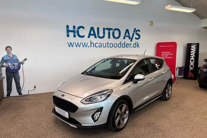 Sølv Ford Fiesta fra 2018 set udefra