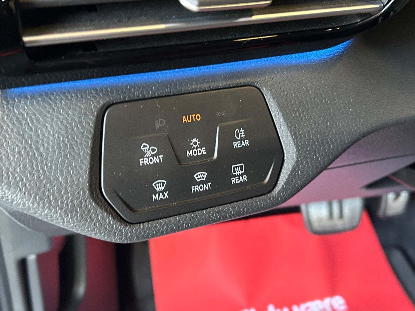 Blå VW ID.4 fra 2022