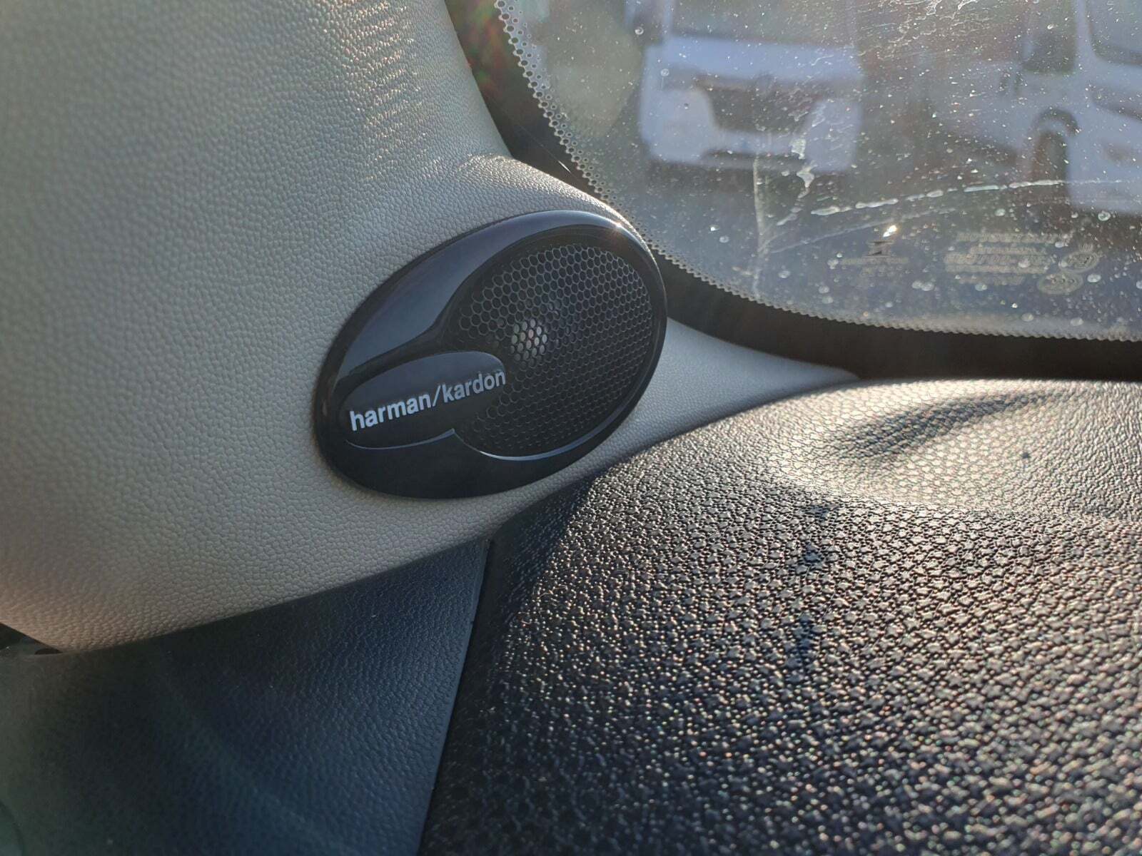 Grå Mini Cooper S fra 2011