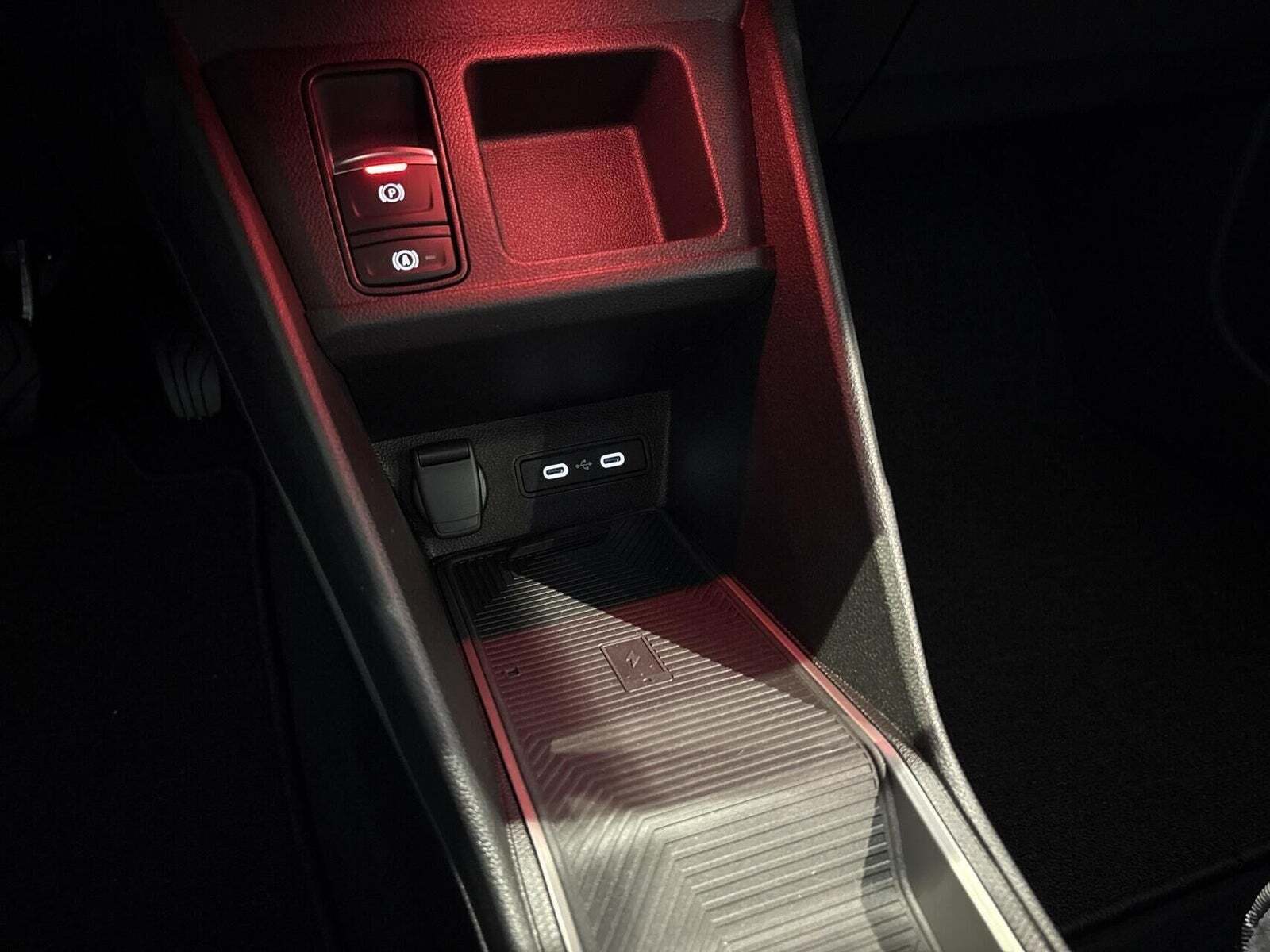 Hvid Renault 4 E-Tech fra 2025