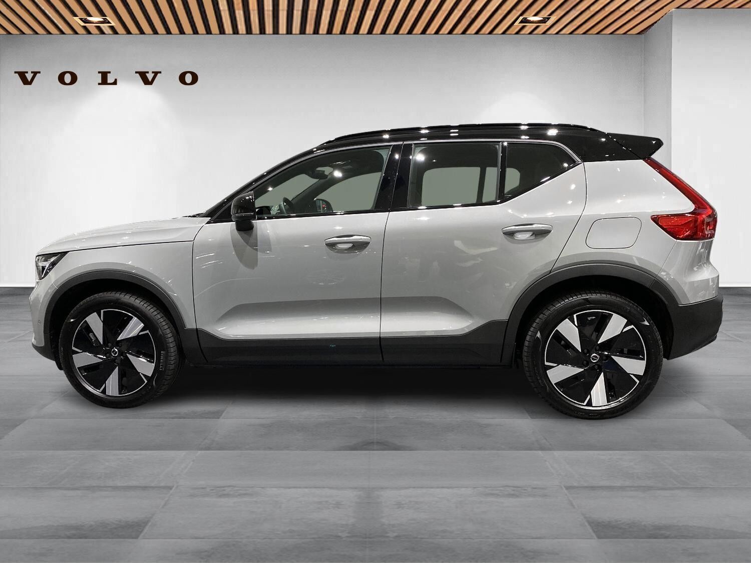 Volvo EX40 Single Motor Extended Range Ultra 252HK 5d Aut.