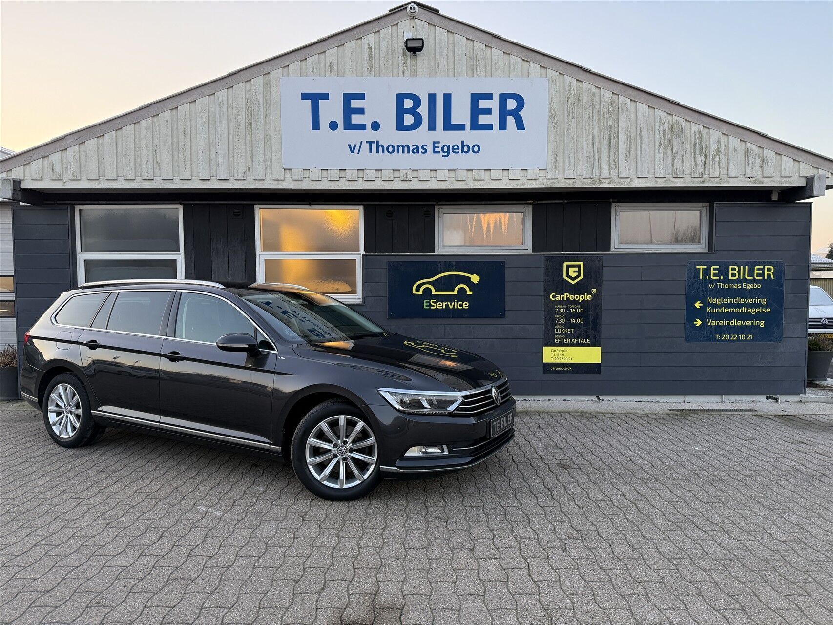 Sort VW Passat fra 2019