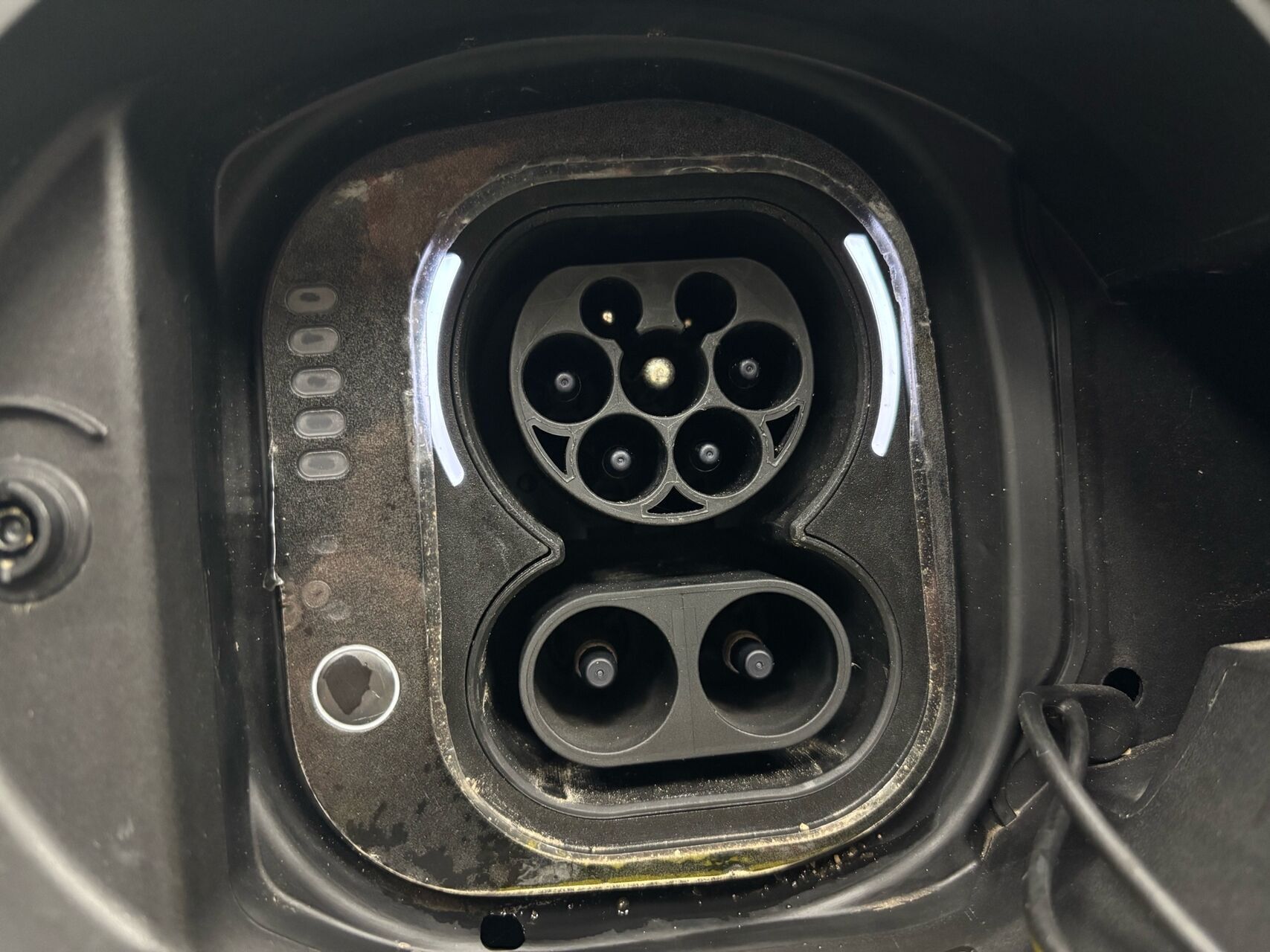 Hvid Fiat 500e fra 2023