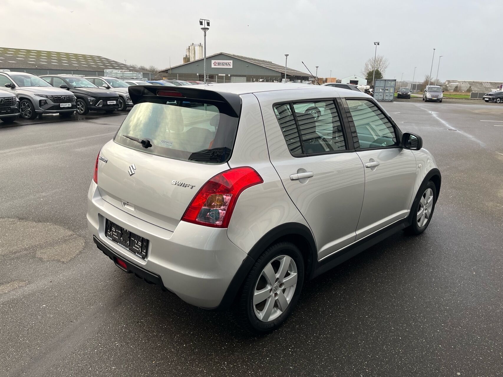Sølv Suzuki Swift fra 2008