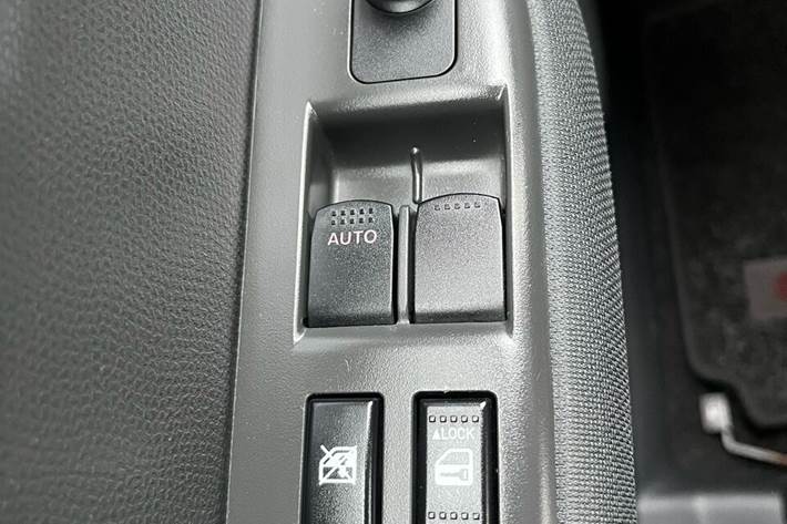 Sølv Suzuki Swift fra 2008