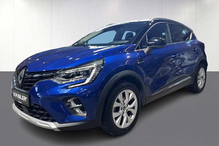 Blå Renault Captur fra 2020 set udefra