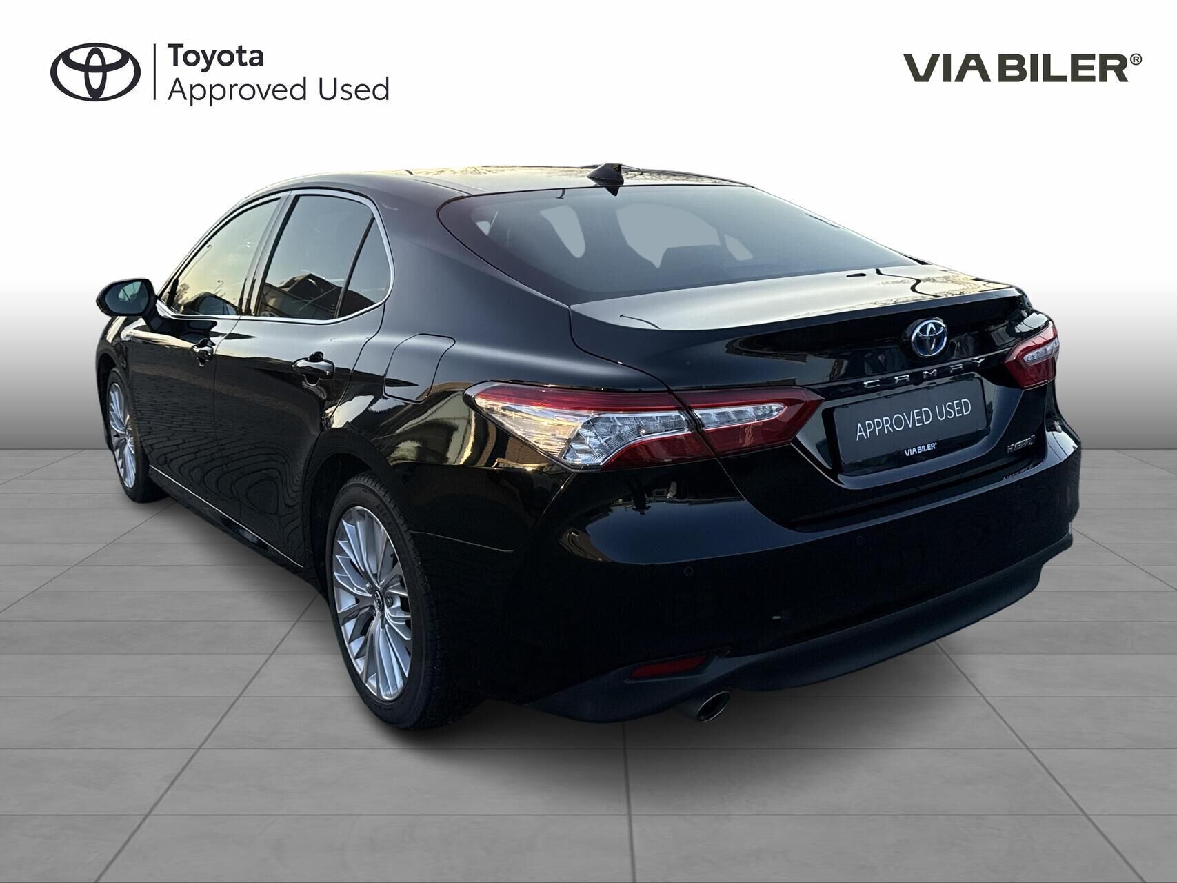 Toyota Camry 2,5 VVT-I  Hybrid H3 Executive 218HK Aut.