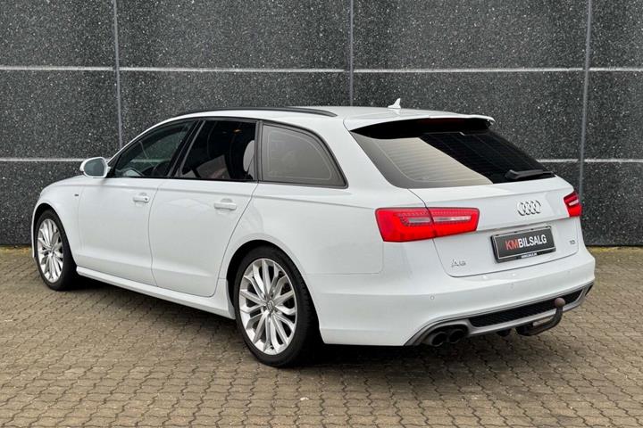 Hvid Audi A6 fra 2013