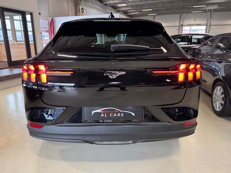 Ford Mustang Mach-E 88 Extended Range