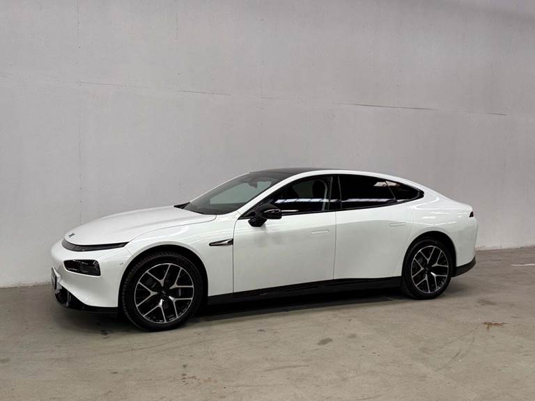 Xpeng P7 Performance