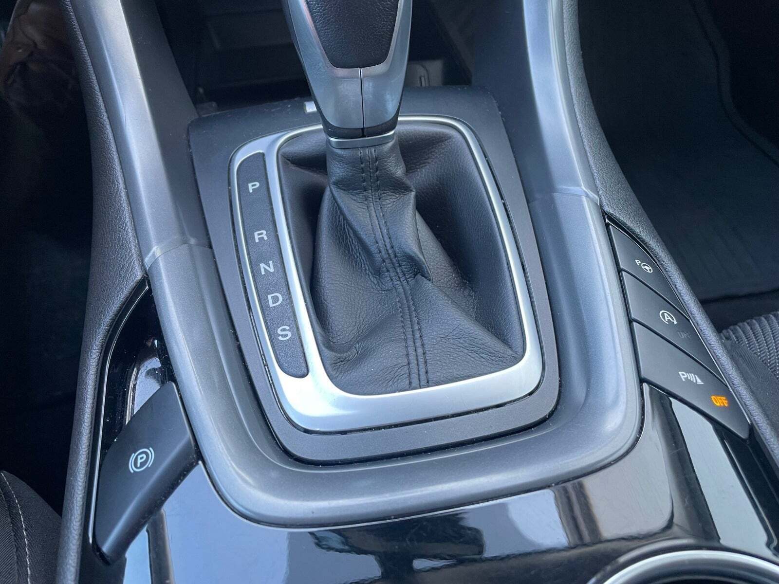 Ford Mondeo 2,0 TDCi 180 Titanium stc. aut.