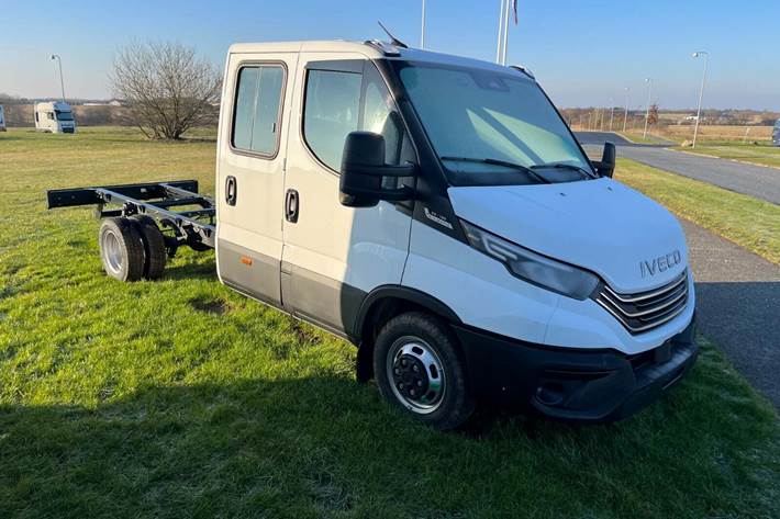 Hvid Iveco Daily fra 2026