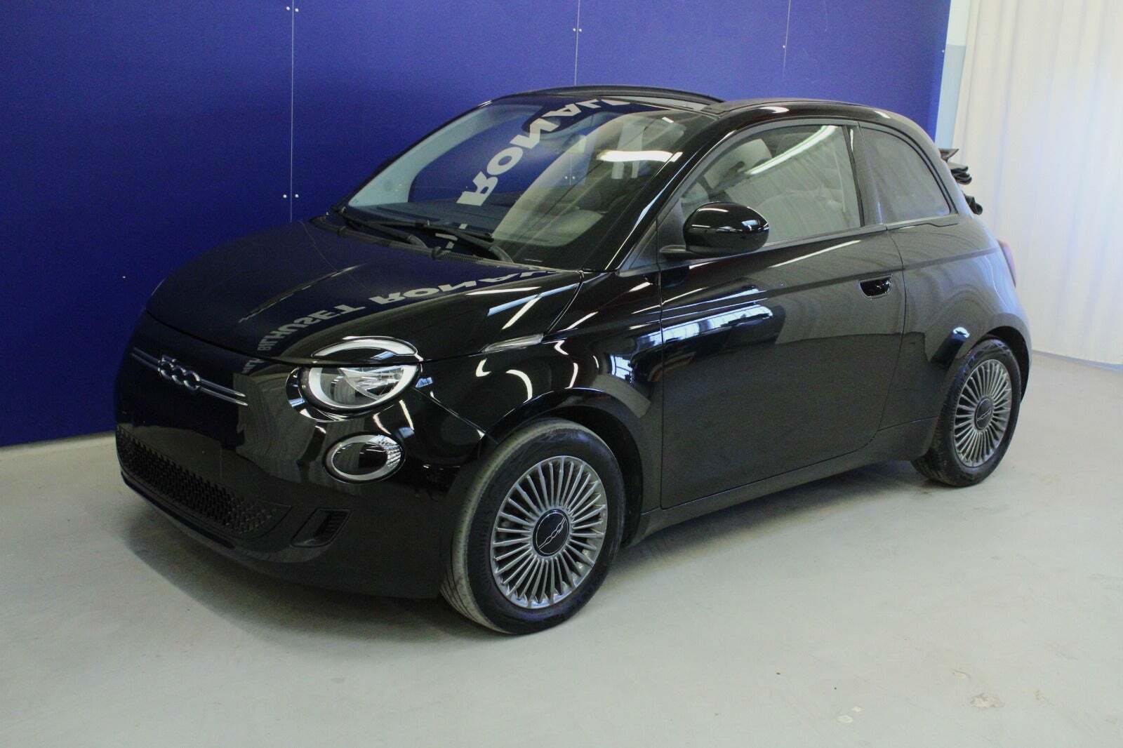 Fiat 500e 42 Icon Cabrio