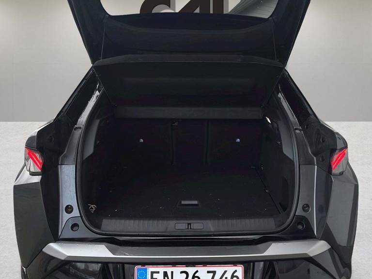 Peugeot e-3008 77 GT Pack