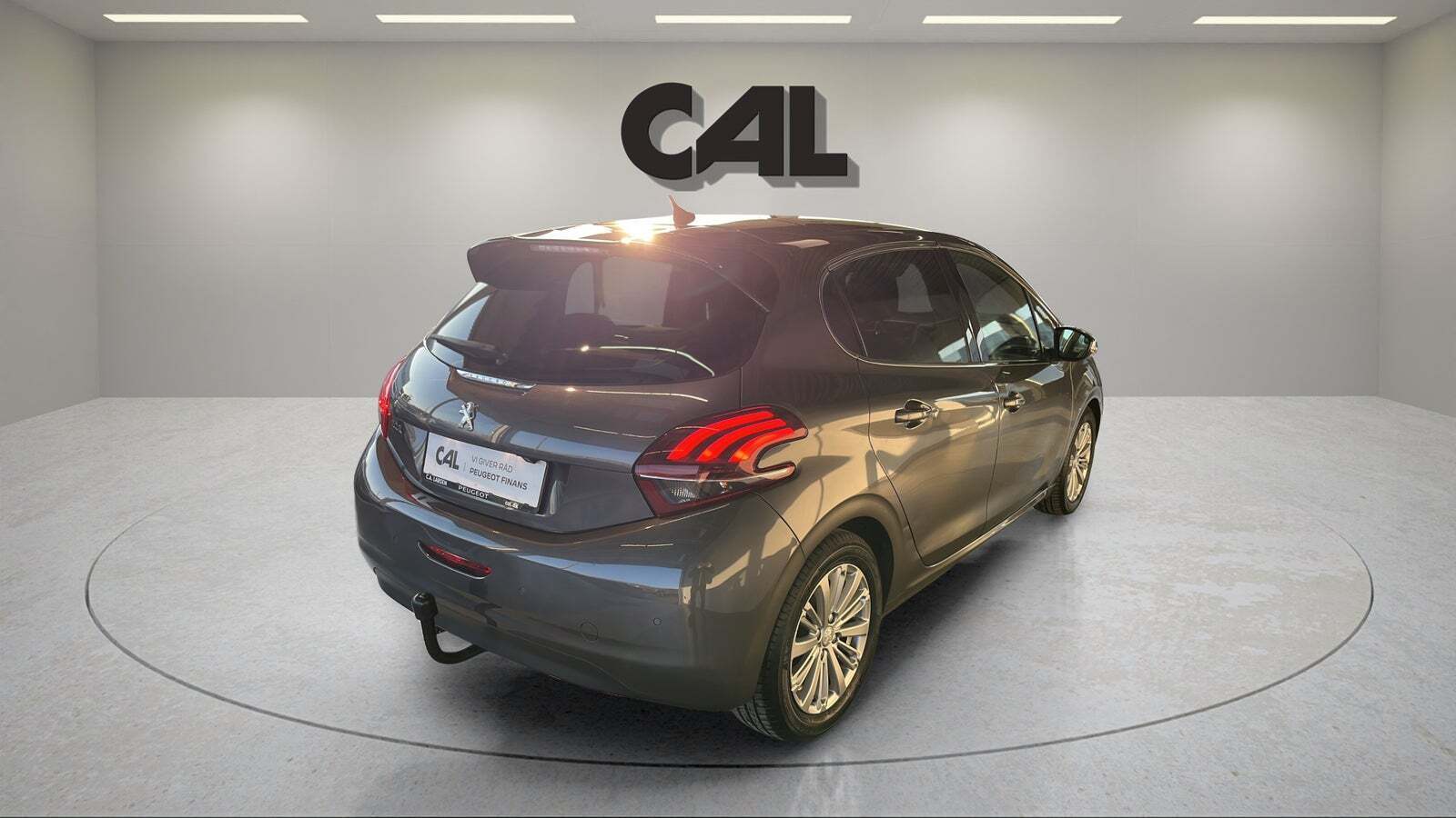 Grå Peugeot 208 fra 2019
