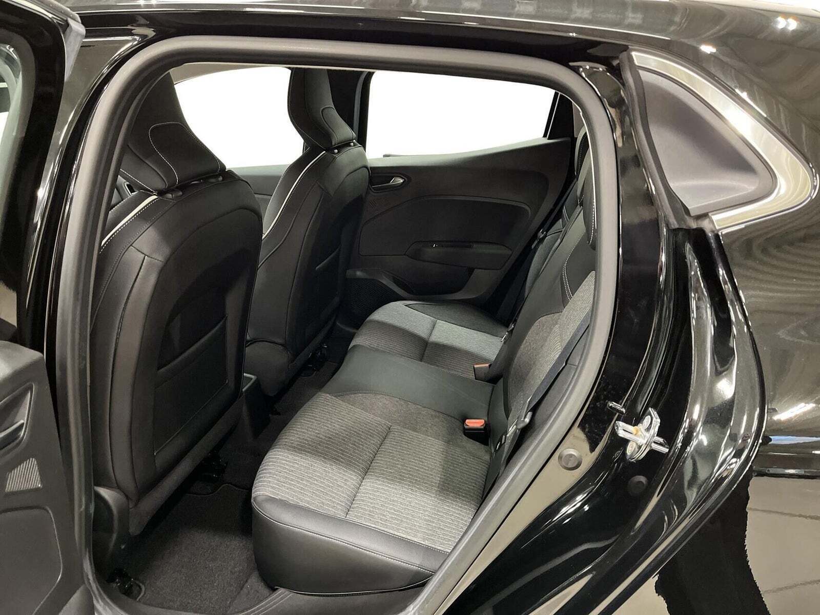 Renault Clio V 1,3 TCe 130 Intens EDC