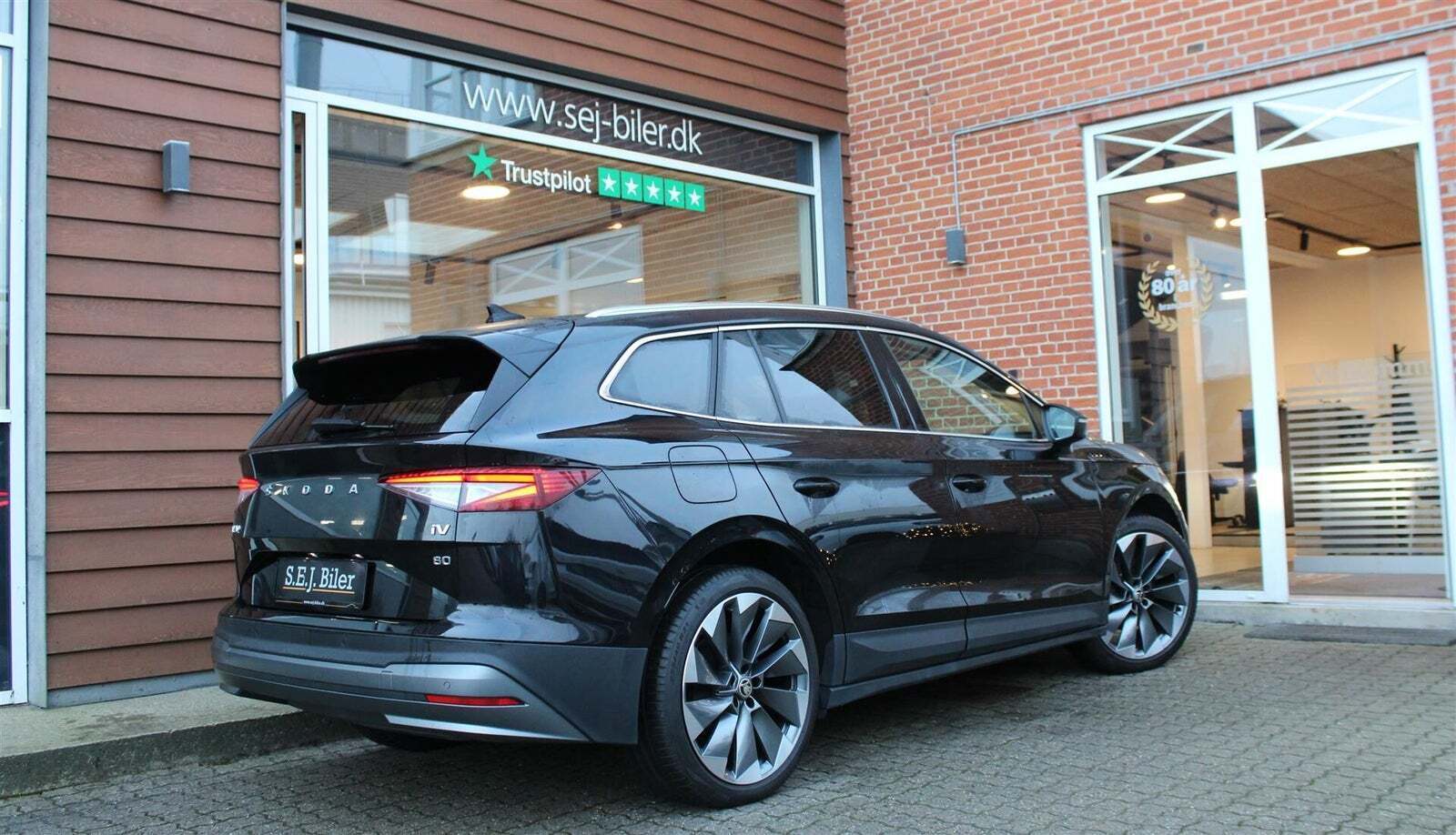 Sort Skoda Enyaq fra 2023