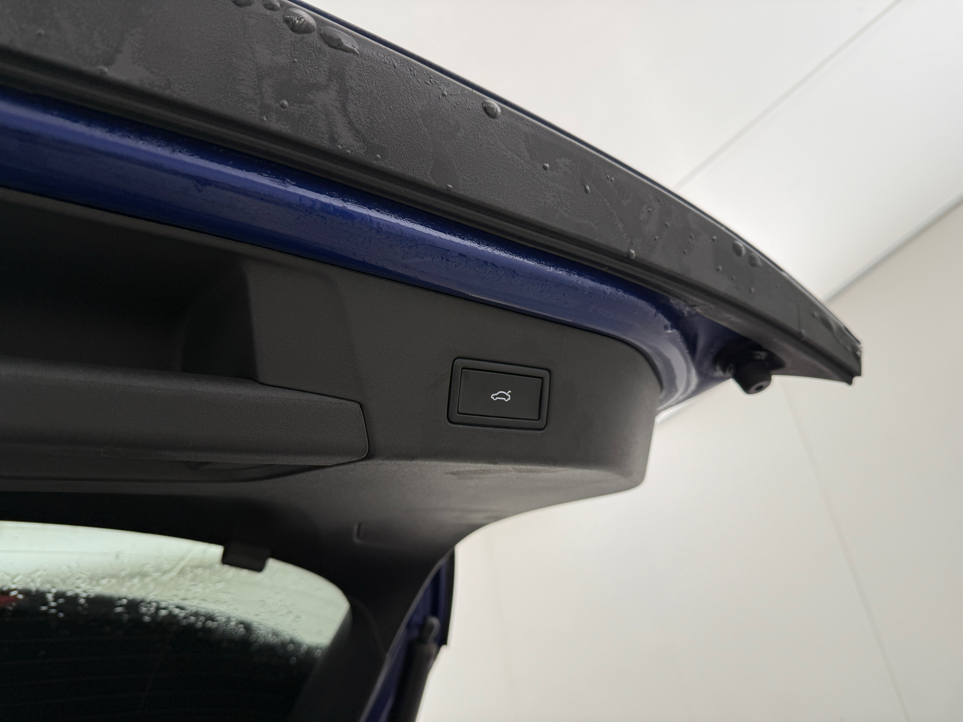 Blå VW ID.4 fra 2025