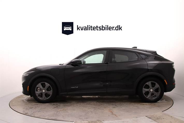 Sort Ford Mustang Mach-E fra 2021