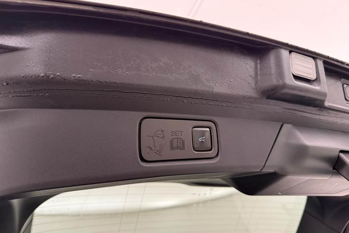 Sort Ford Mustang Mach-E fra 2021