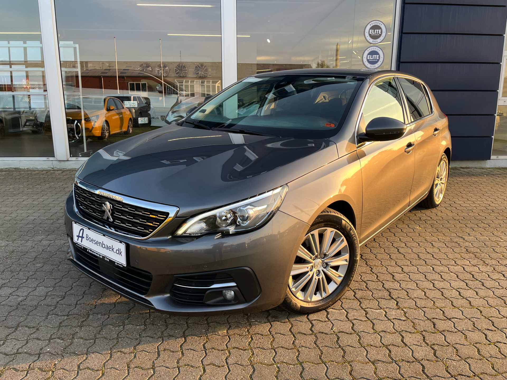 Peugeot 308 1,5 BlueHDi Special Pack 130HK 5d 6g